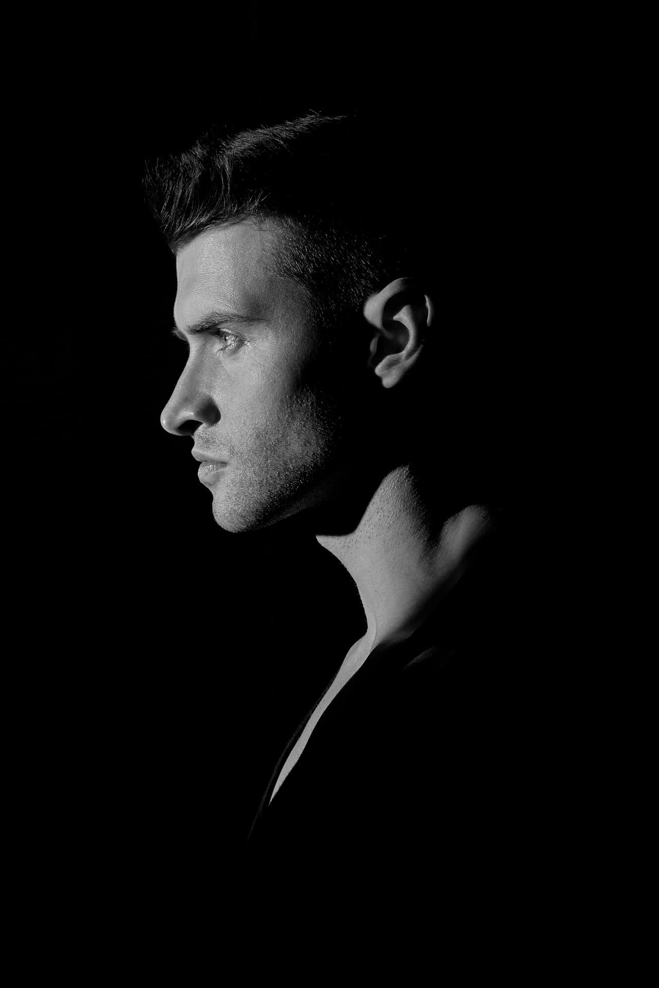 Active man at the gym.